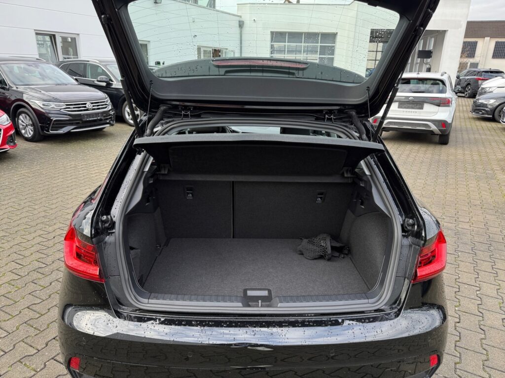 Audi A1 Exposé-Bild 16