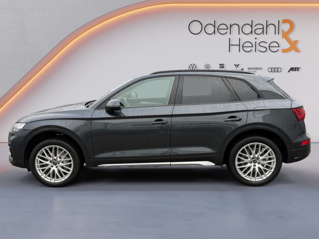 Audi Q5 Exposé-Bild 2