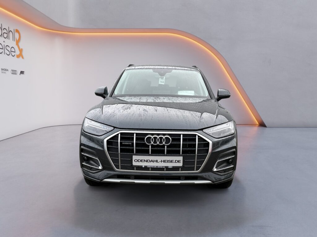 Audi Q5 Exposé-Bild 8