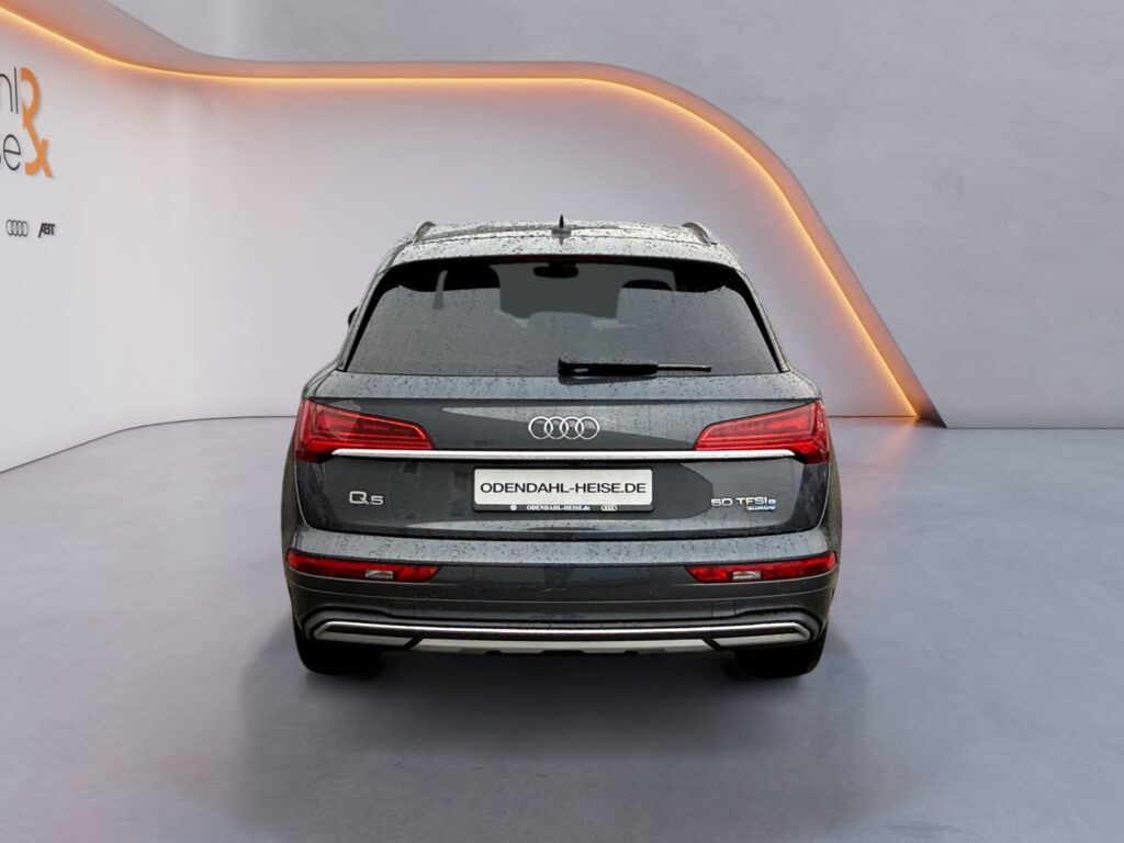 Audi Q5 Exposé-Bild 4