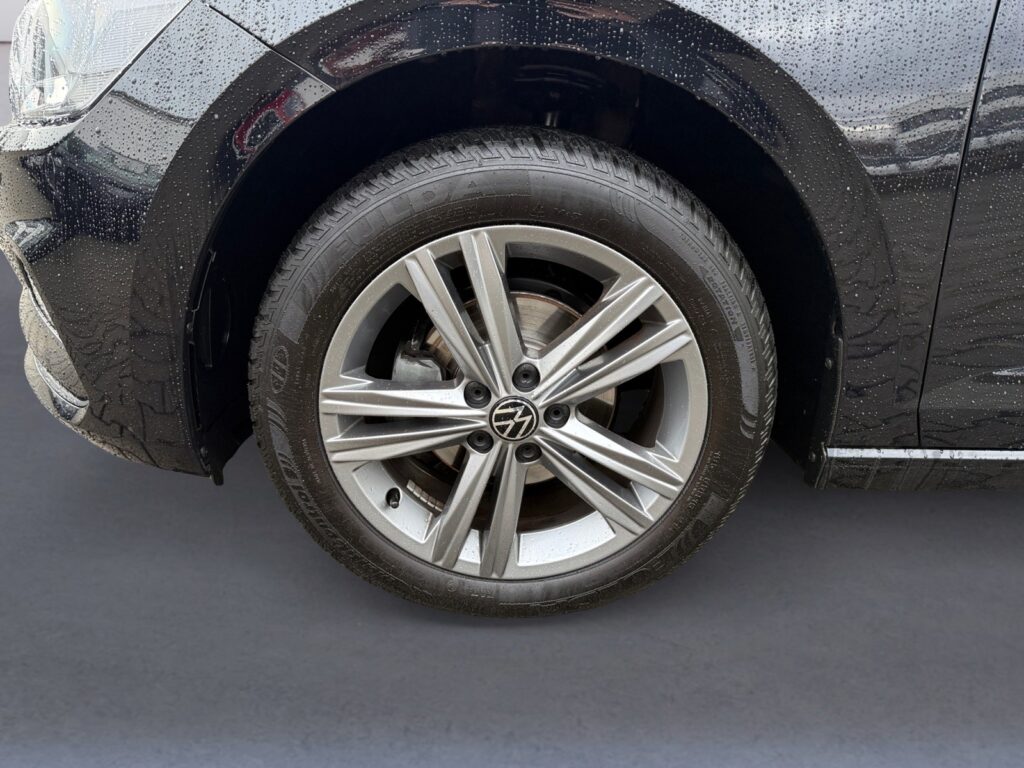 VW Polo Exposé-Bild 14