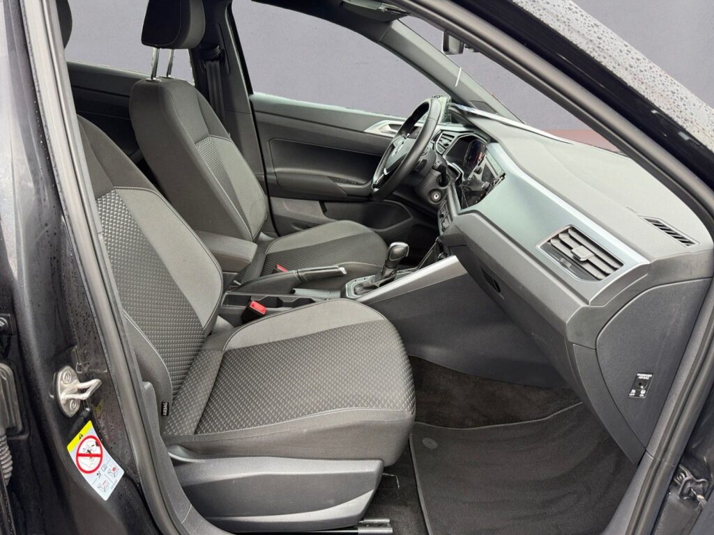 VW Polo Exposé-Bild 15