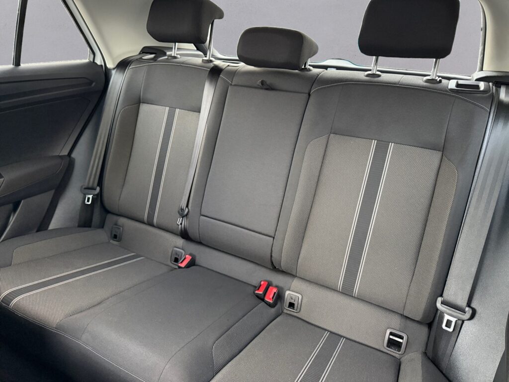 VW T-Roc Exposé-Bild 13