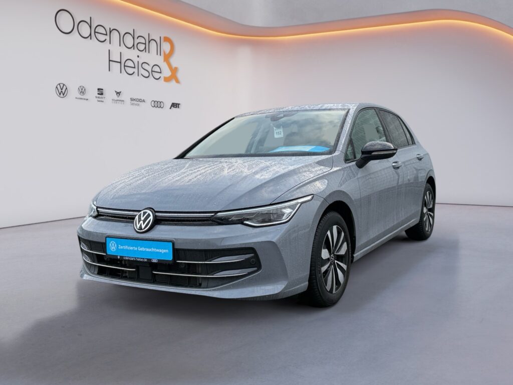 VW Golf Exposé-Bild 1