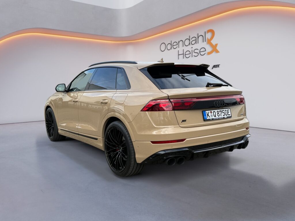 Audi Q8 Exposé-Bild 3
