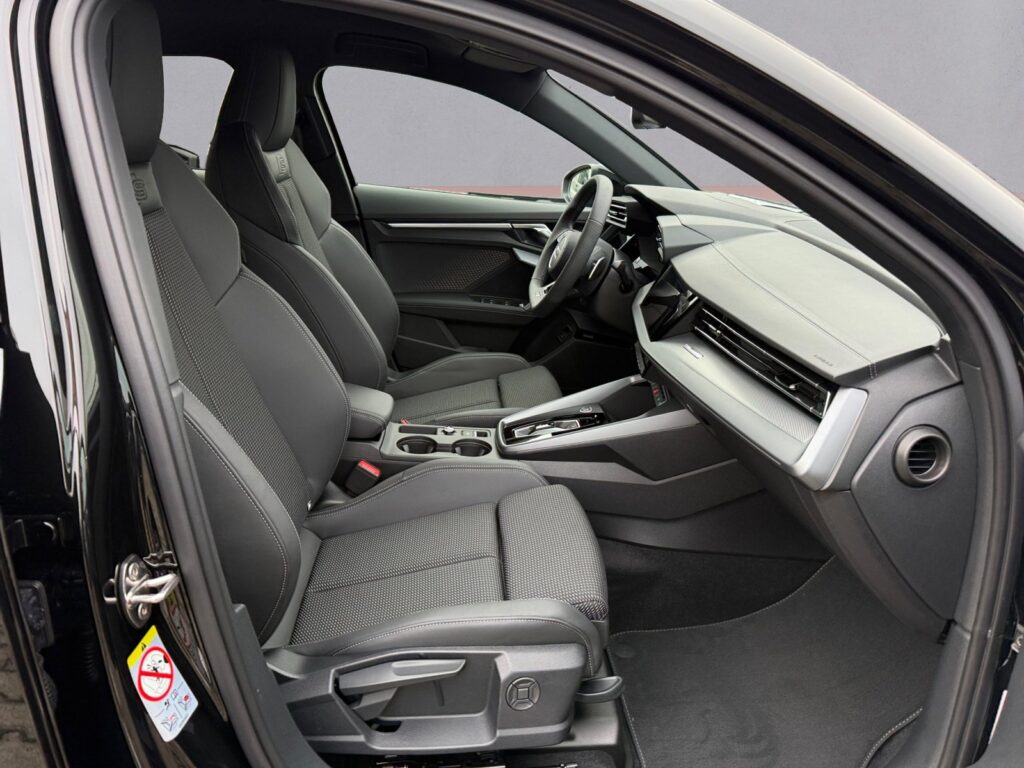 Audi A3 Exposé-Bild 15