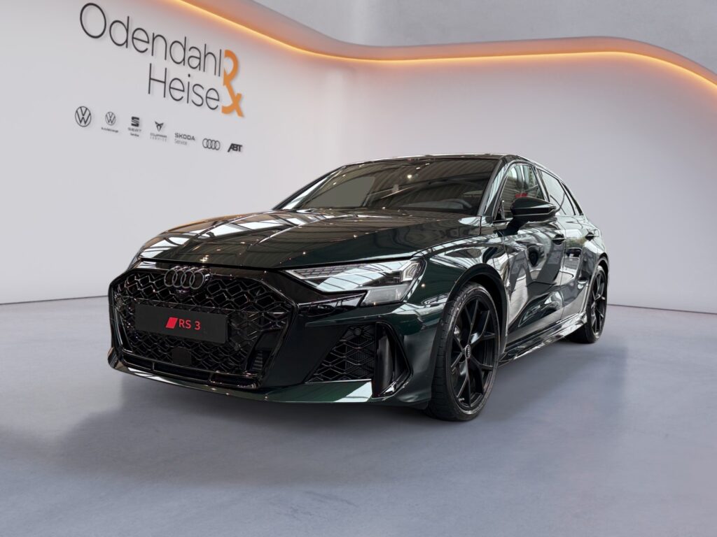 Audi RS3 Exposé-Bild 1