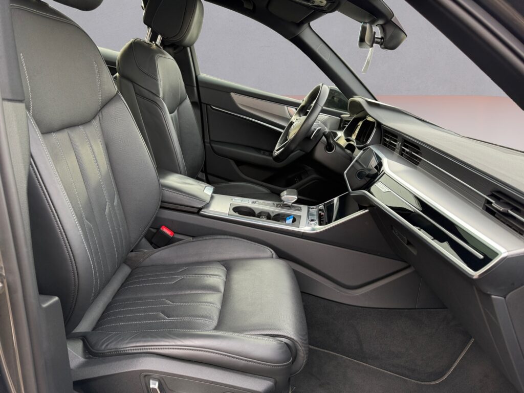 Audi A6 Exposé-Bild 15
