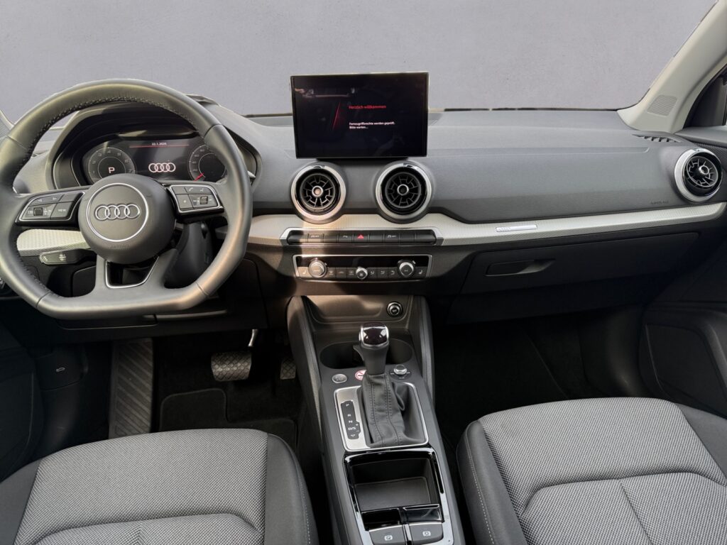 Audi Q2 Exposé-Bild 10
