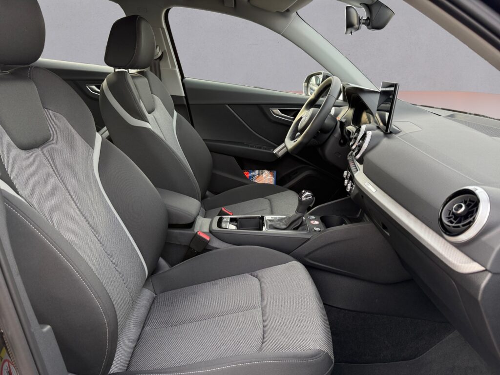Audi Q2 Exposé-Bild 15