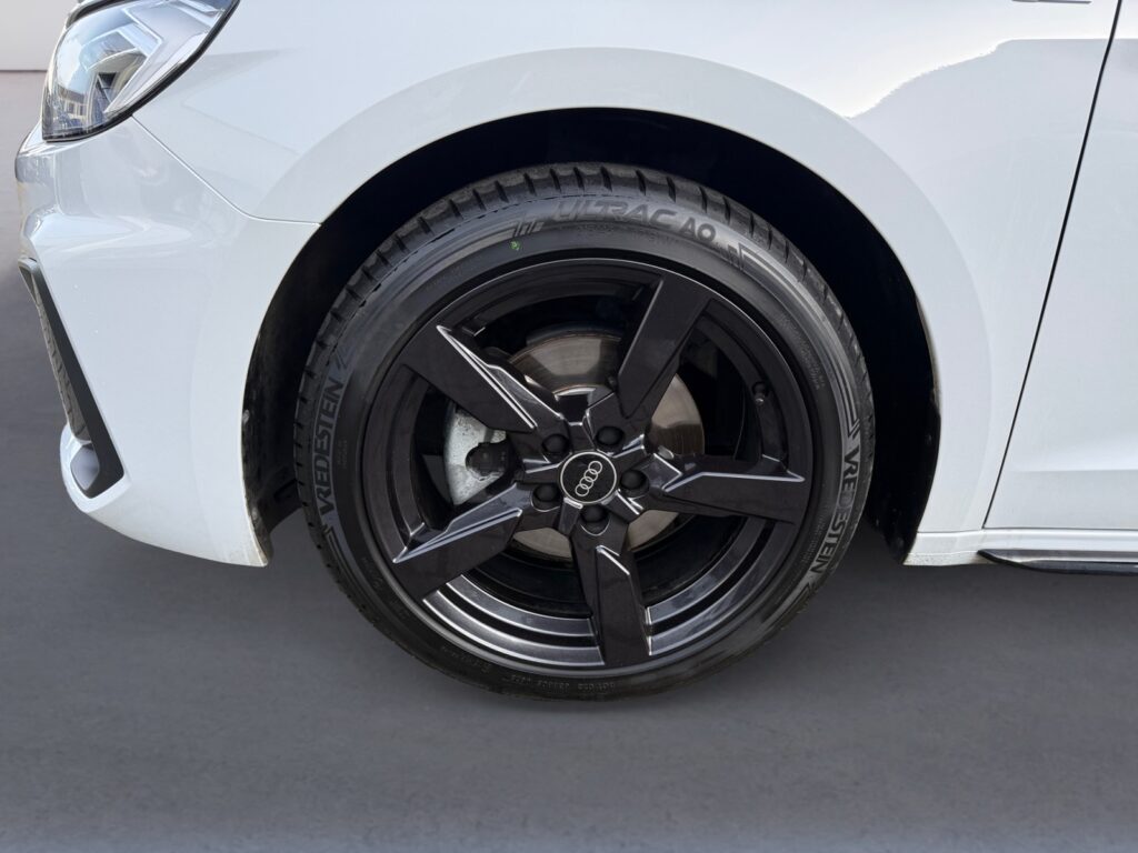 Audi A1 Exposé-Bild 14