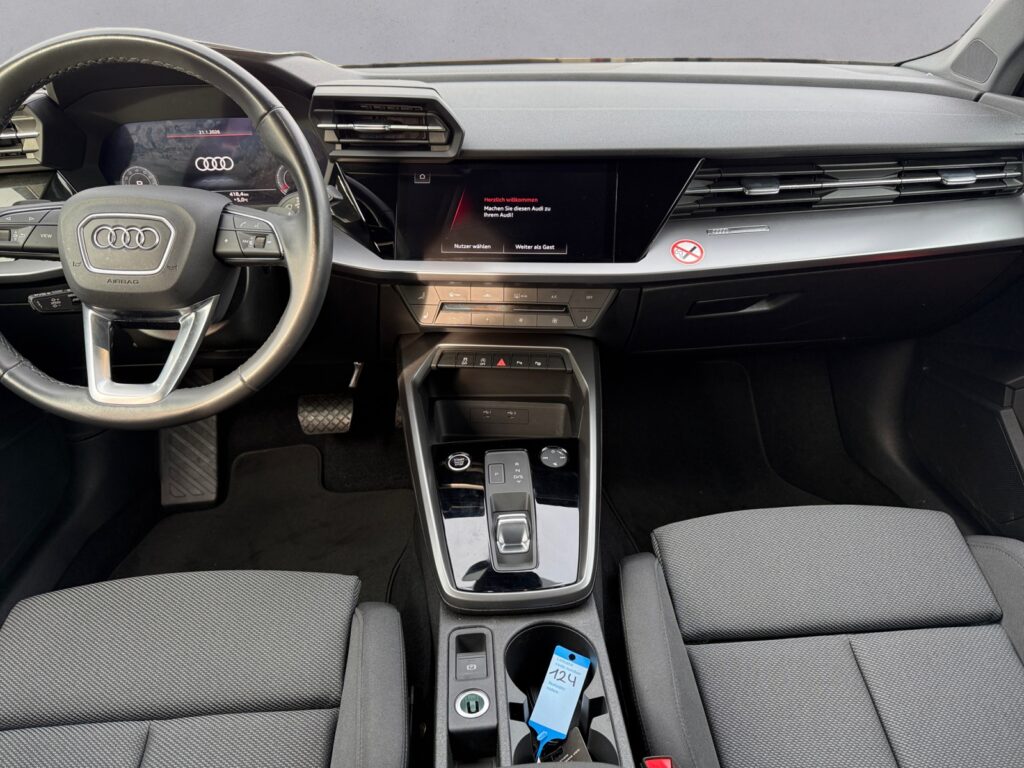 Audi A3 Exposé-Bild 10