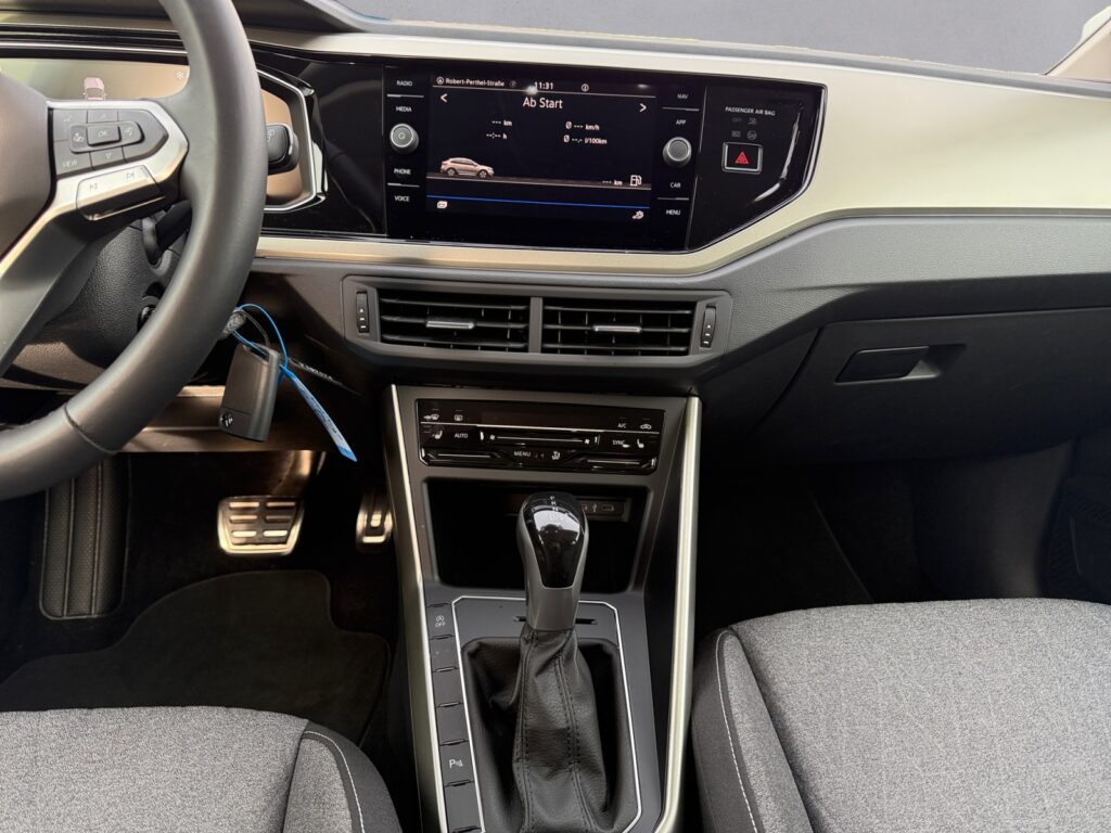 VW Taigo Exposé-Bild 11