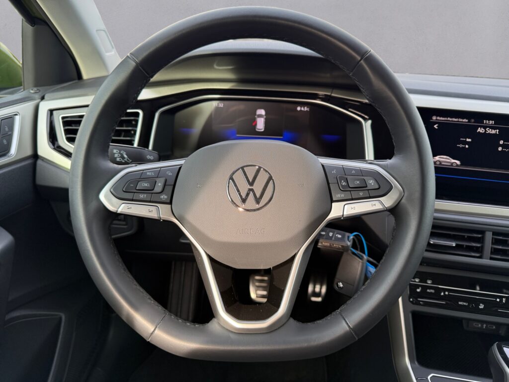 VW Taigo Exposé-Bild 12