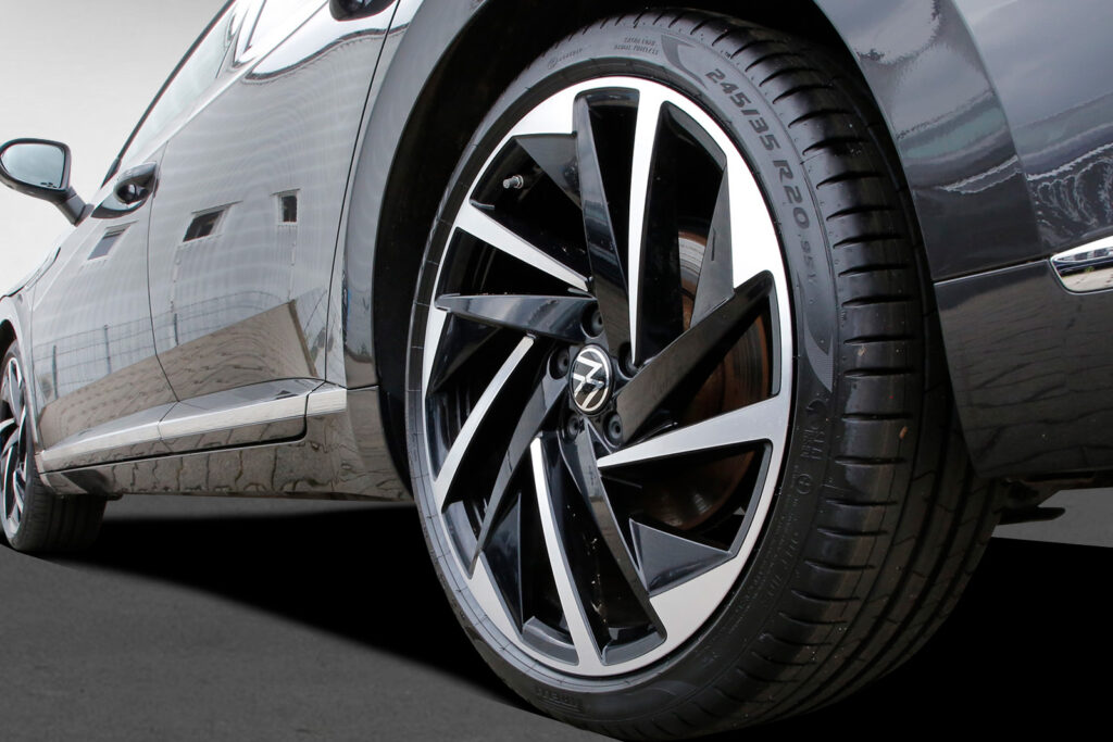 VW Arteon Exposé-Bild 5