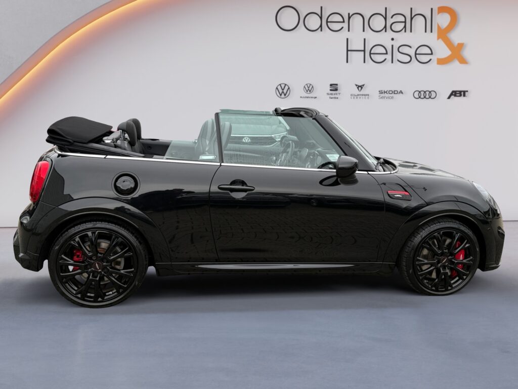 Mini JOHN_COOPER_WORKS_CABRIO Exposé-Bild 6