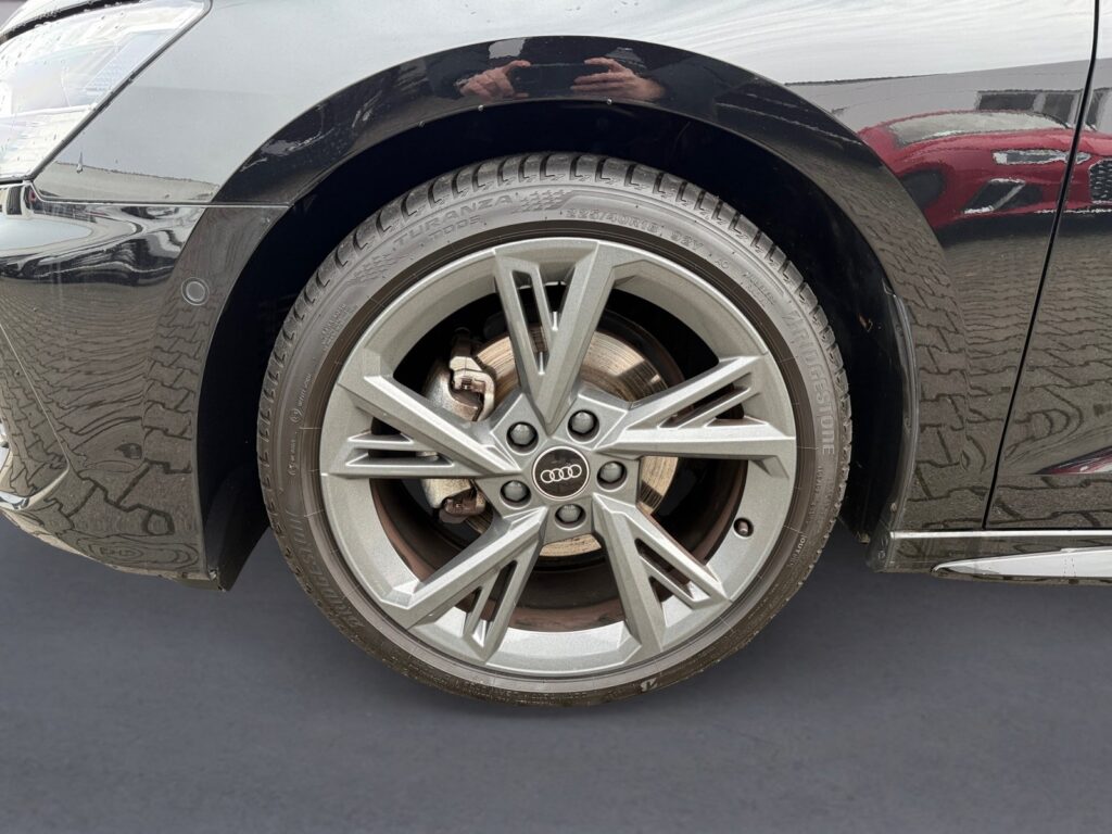 Audi A3 Exposé-Bild 14