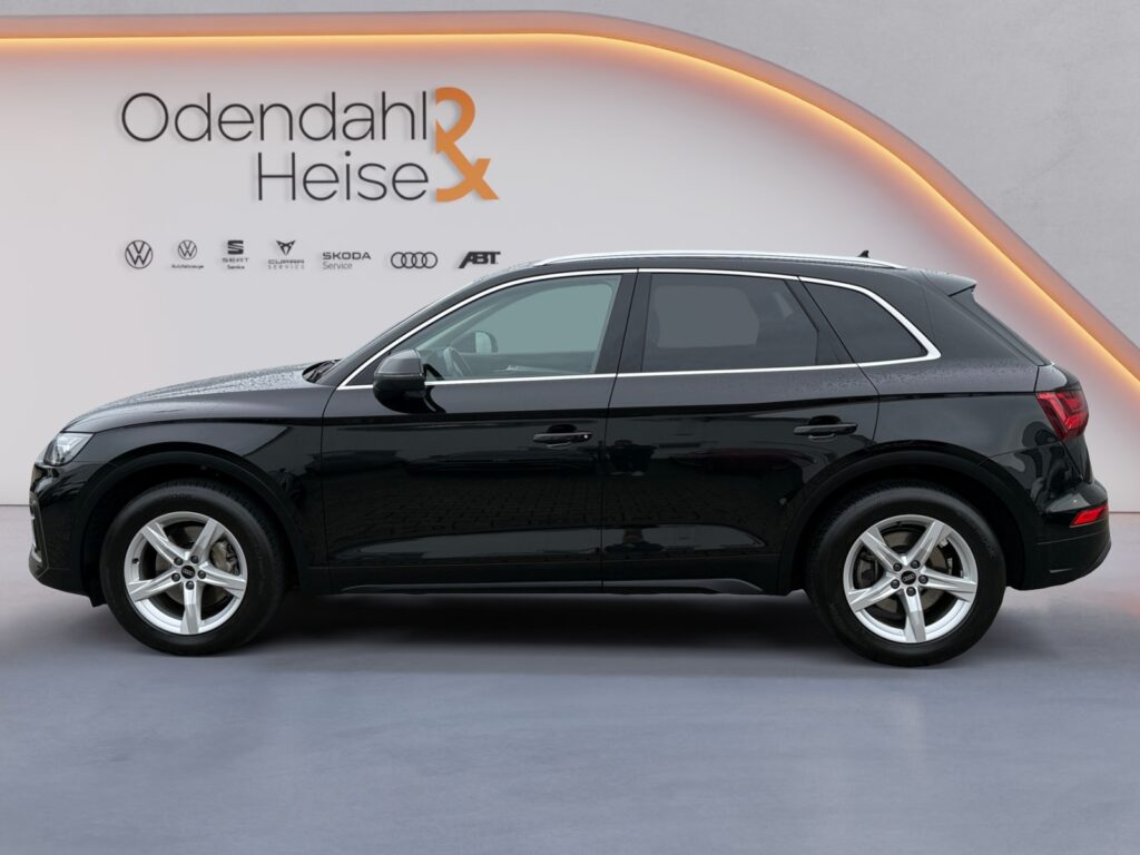 Audi Q5 Exposé-Bild 2