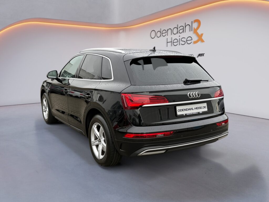 Audi Q5 Exposé-Bild 3