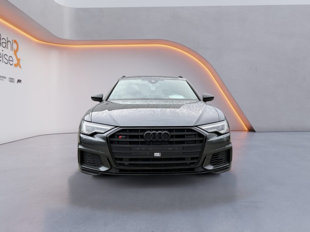 Audi S6 Exposé-Bild 8