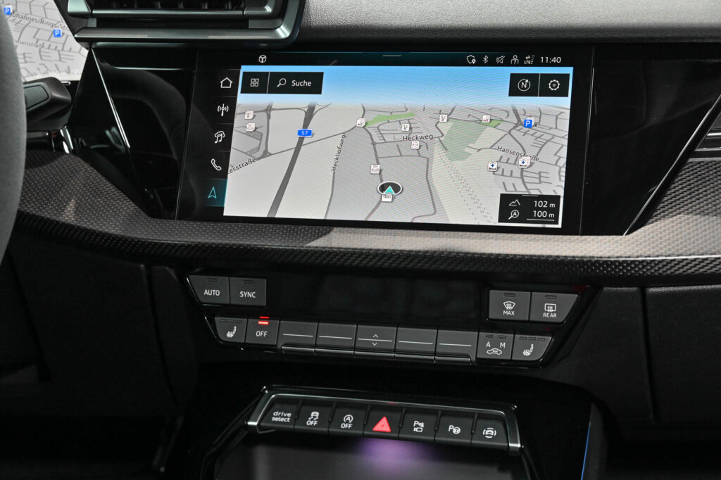 Audi RS3 Exposé-Bild 14