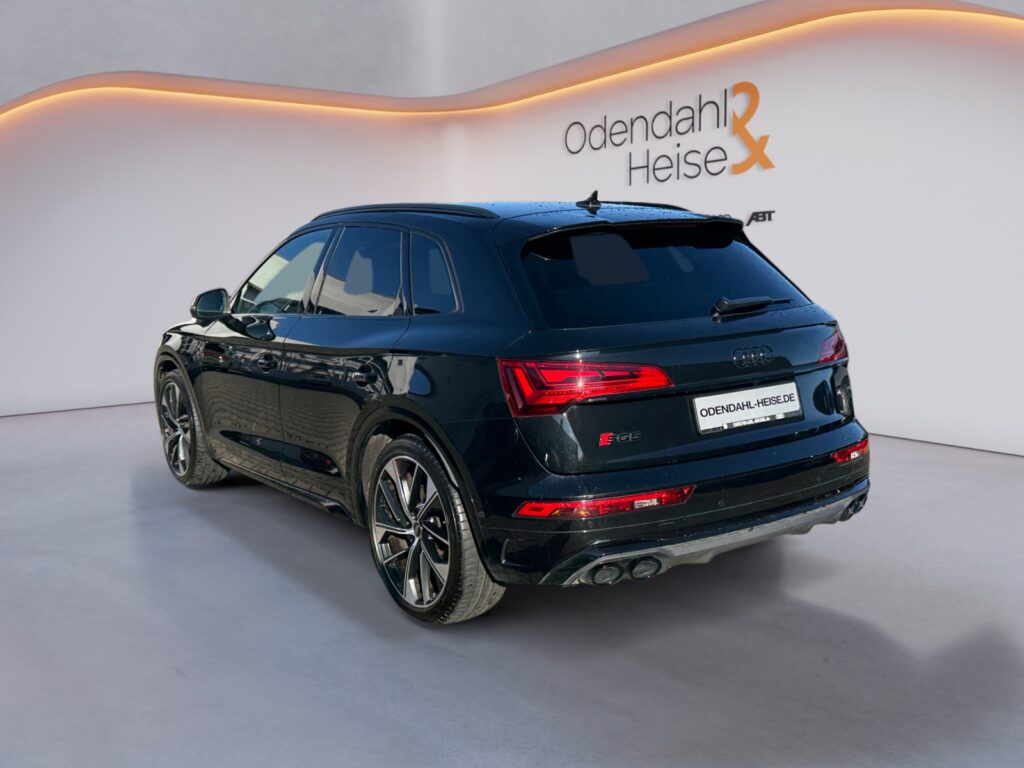 Audi SQ5 Exposé-Bild 3