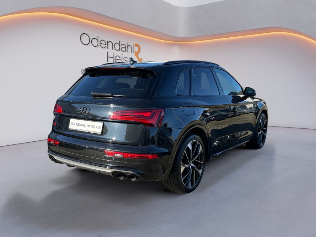 Audi SQ5 Exposé-Bild 5