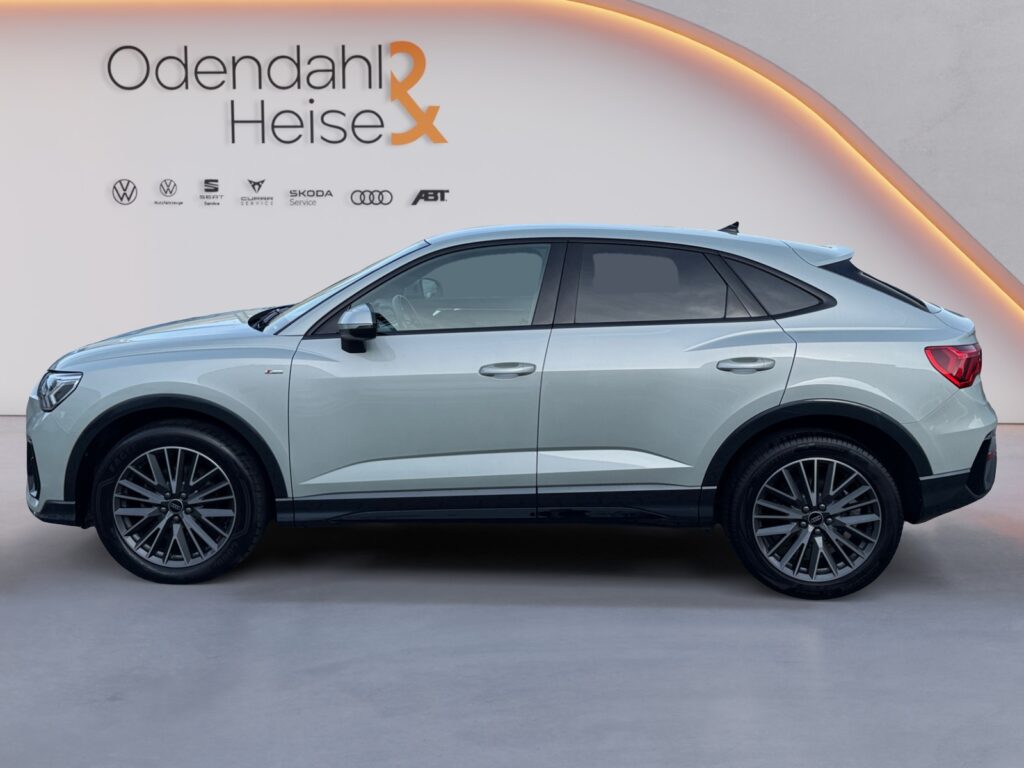Audi Q3 Exposé-Bild 2