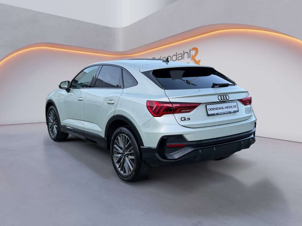 Audi Q3 Exposé-Bild 3
