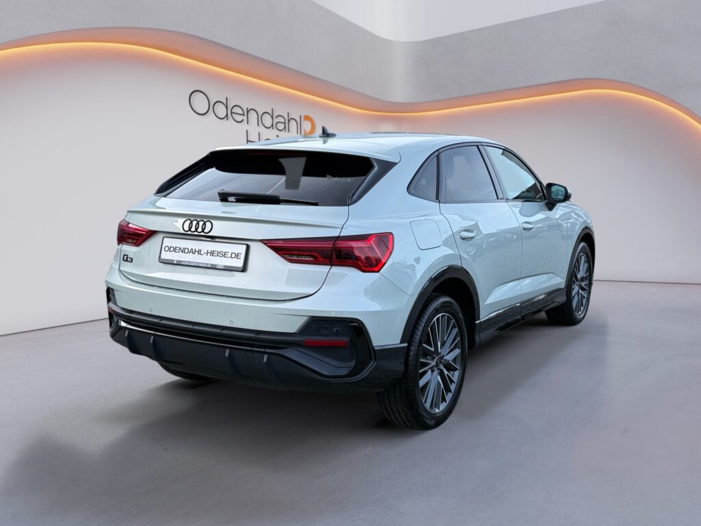Audi Q3 Exposé-Bild 5