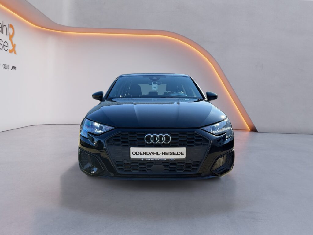 Audi A3 Exposé-Bild 8