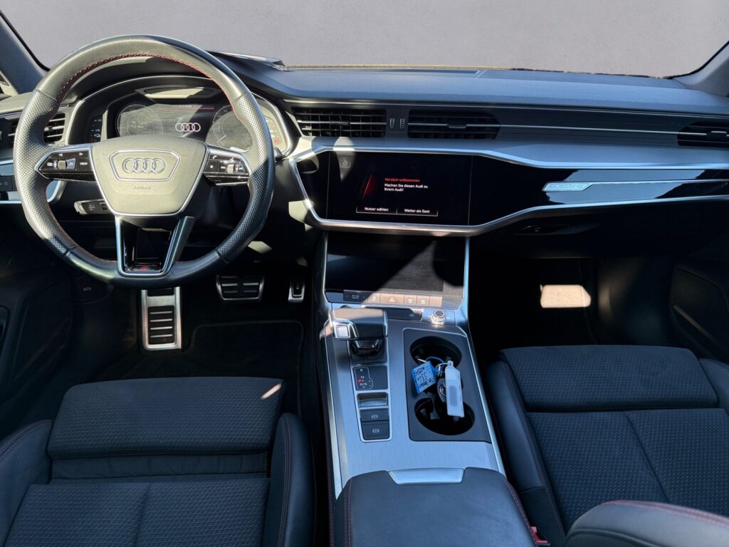 Audi A6 Exposé-Bild 10