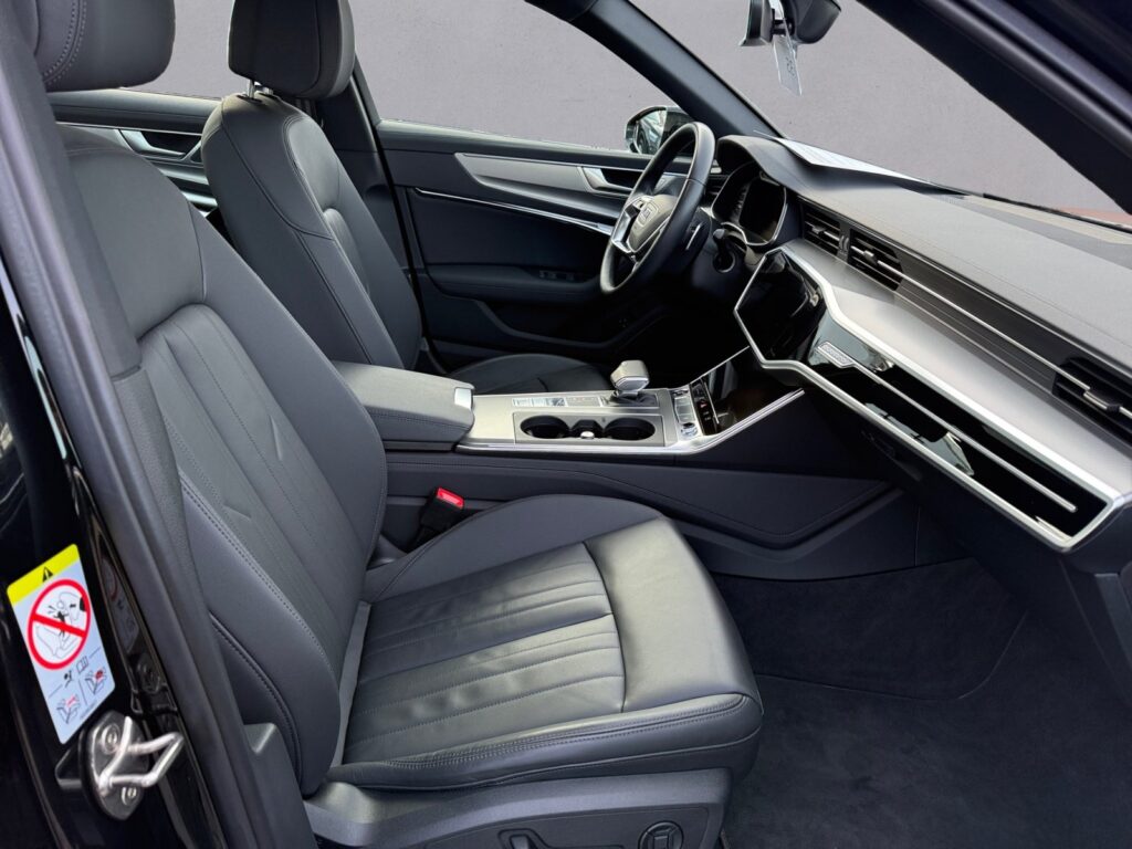 Audi A6 Exposé-Bild 15