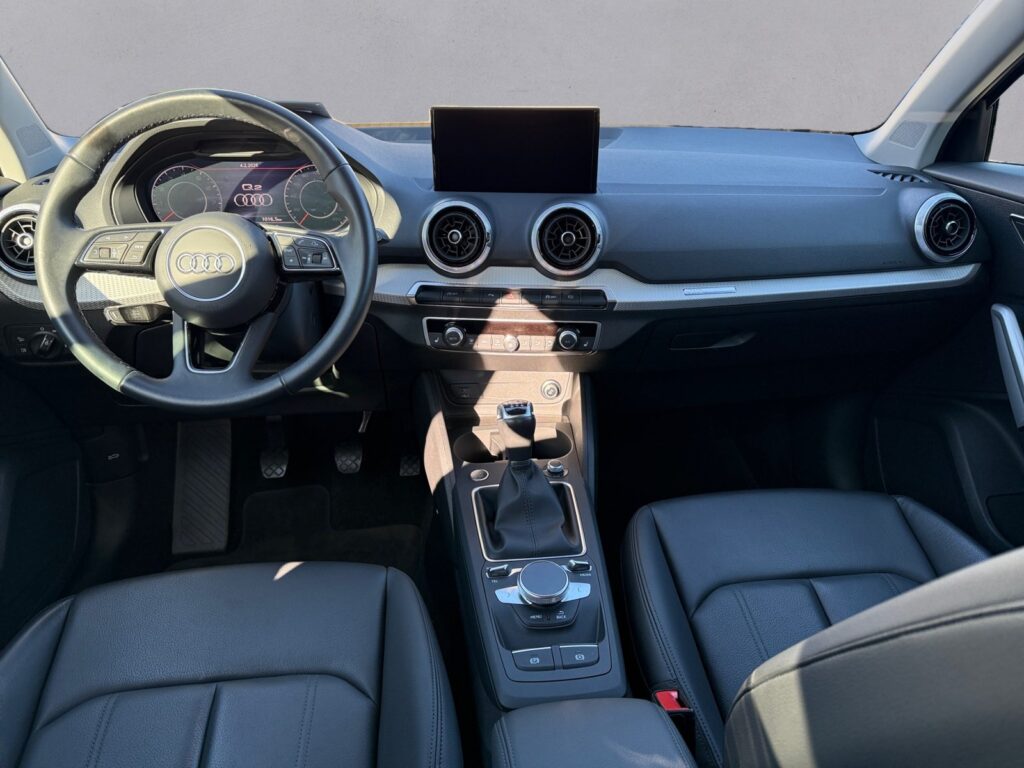 Audi Q2 Exposé-Bild 10