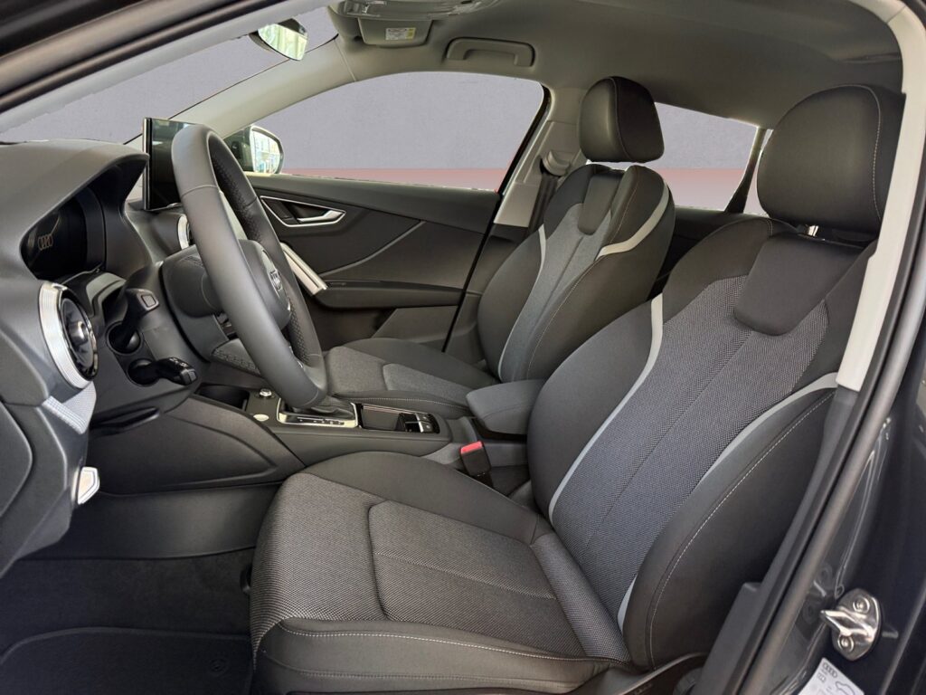 Audi Q2 Exposé-Bild 9