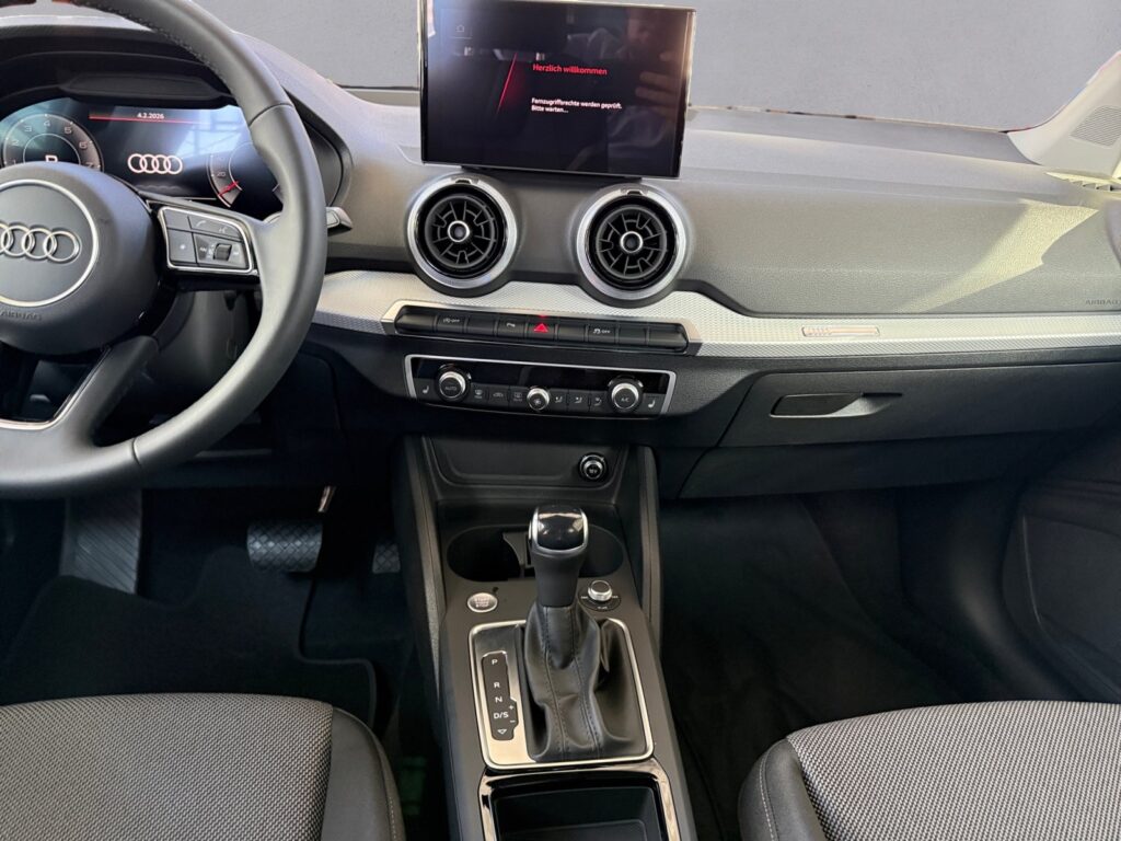 Audi Q2 Exposé-Bild 11