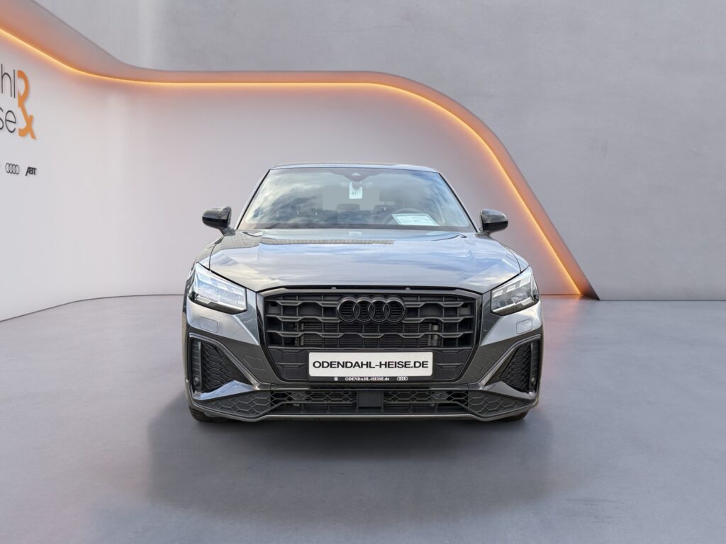 Audi Q2 Exposé-Bild 8