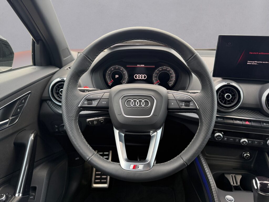 Audi Q2 Exposé-Bild 12