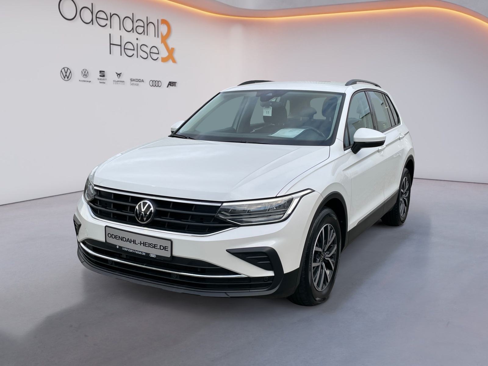 VW Tiguan Exposé-Bild 1
