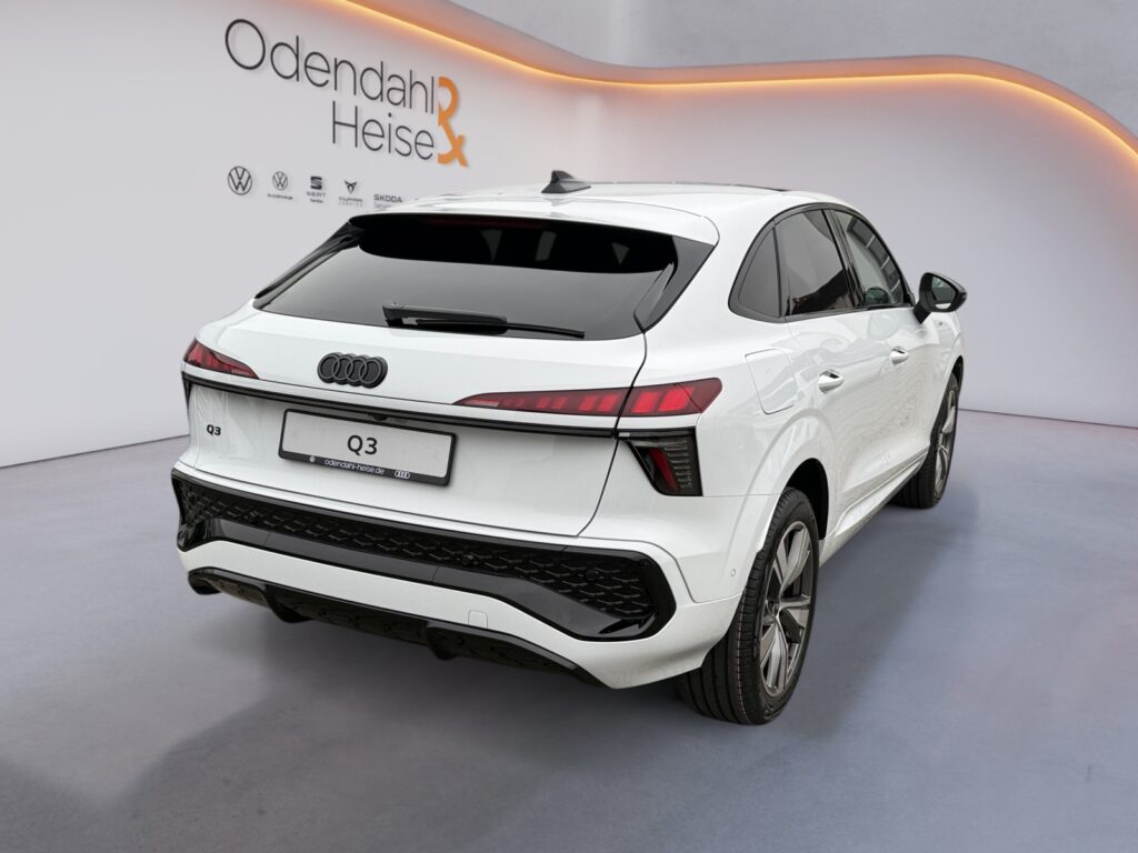 Audi Q3 Exposé-Bild 5