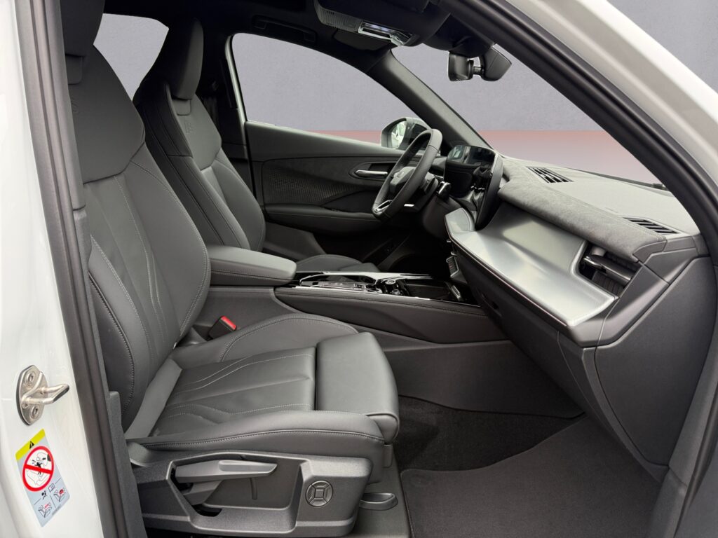 Audi Q3 Exposé-Bild 15