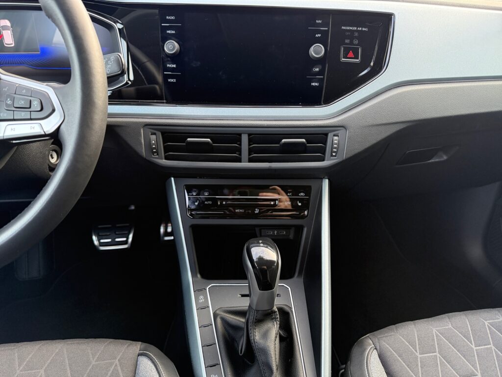 VW Polo Exposé-Bild 11