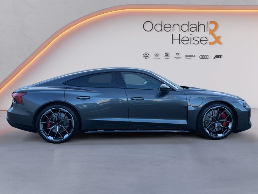 Audi RS e-tron GT Exposé-Bild 6
