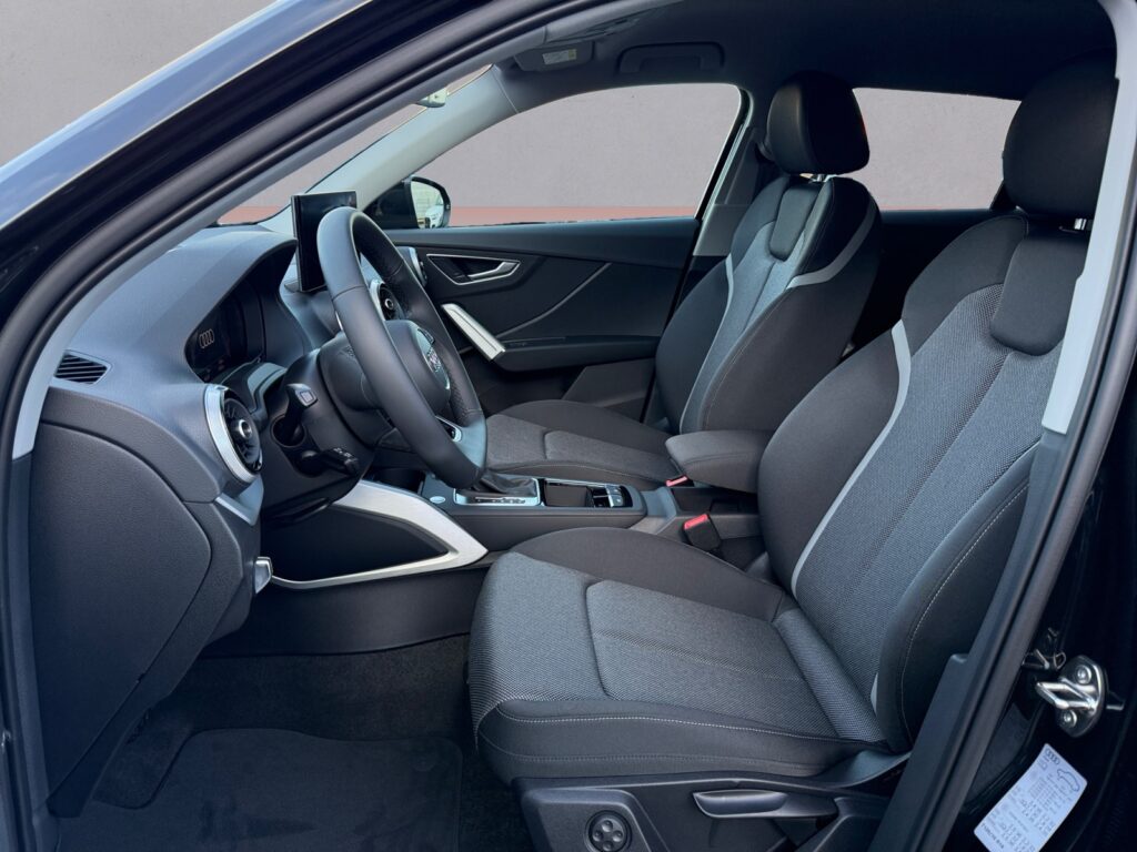 Audi Q2 Exposé-Bild 9