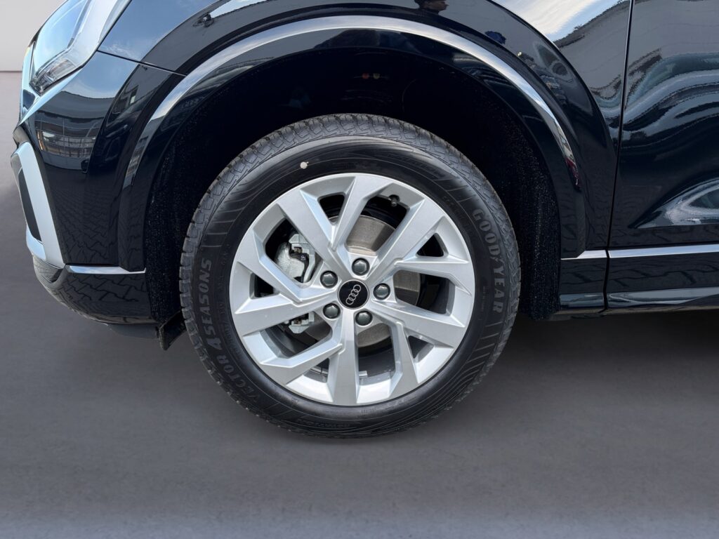 Audi Q2 Exposé-Bild 14
