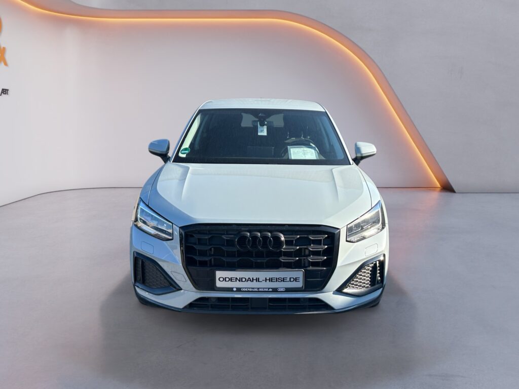Audi Q2 Exposé-Bild 8