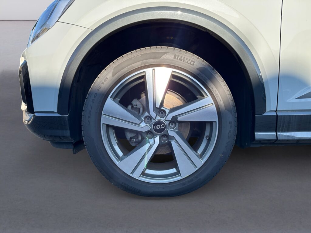 Audi Q2 Exposé-Bild 14
