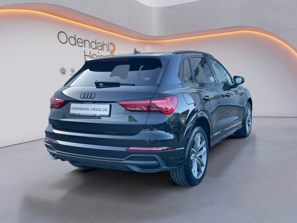 Audi Q3 Exposé-Bild 5