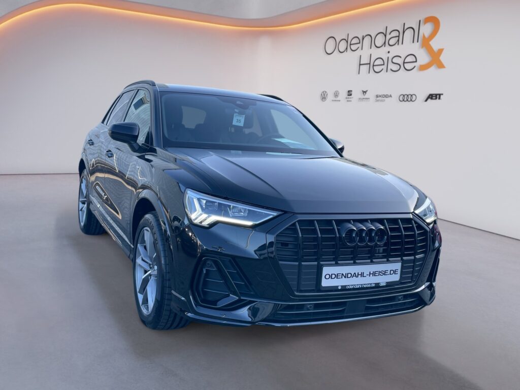 Audi Q3 Exposé-Bild 7