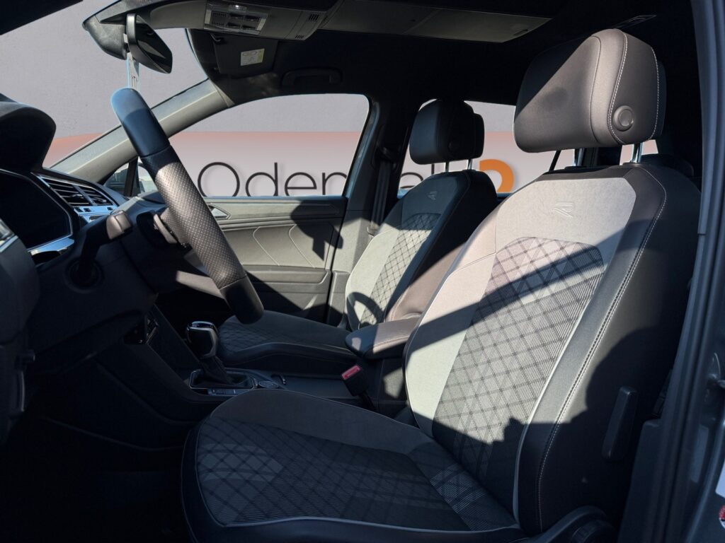 VW Tiguan Allspace Exposé-Bild 9